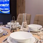 Ornak דירה זקופאנה