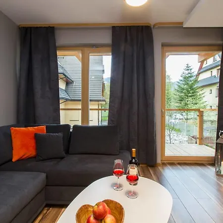 Apartament Ornak Apartment